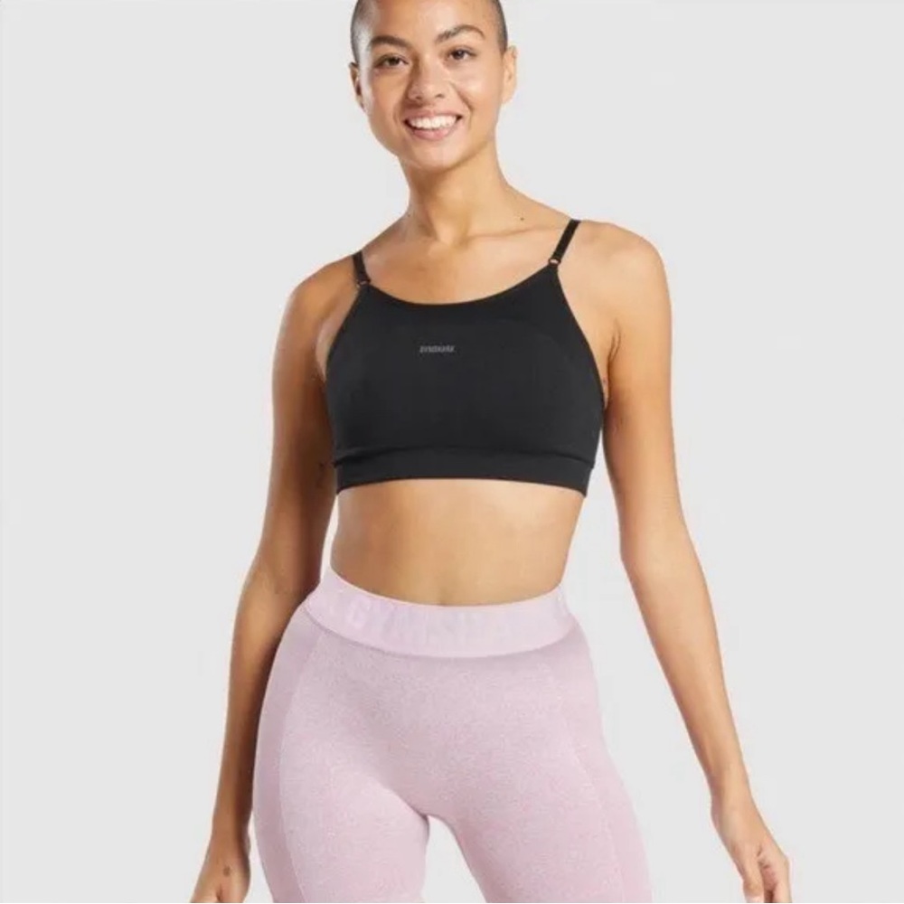 💪🏼 Gymshark Flex Strappy Sports Bra Black/Charcoal Seamless Womens Size Small